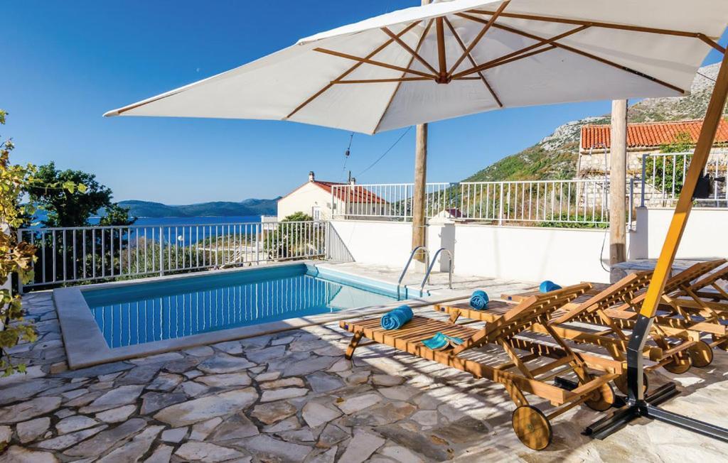 Villa Maestral Brsečine Екстериор снимка